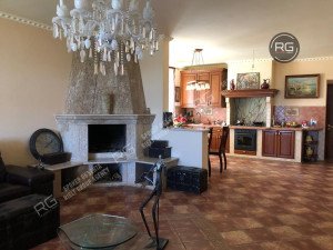 Миниатюра 4, 11-к дом, 298 м², Крым Республика, Алушта г., Кипарисное с., Алуштинская ул.