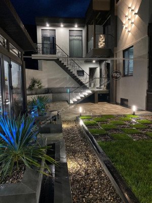 Миниатюра 10, 11-к дом, 554 м², Крым Республика, Ялта г., Большевистская ул.