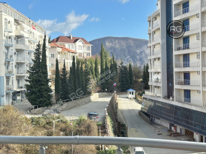 Миниатюра 18, 3-к квартира, 106 м², Крым Республика, Ялта г., Ялтинская ул., д.16, литер Д