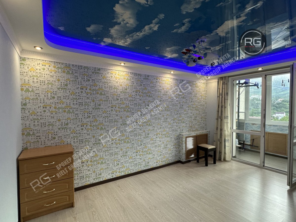 Миниатюра 21, 3-комн. квартира, 80 м², 80 м², Крым Республика, Ялта г., Гурзуф п.г.т., Строителей ул., д.11, к.2