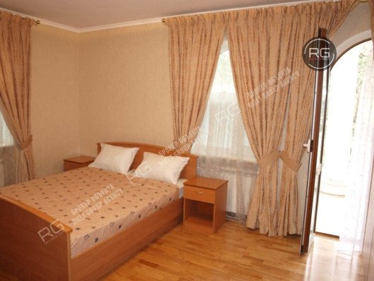 4-к дом, 272 м², Крым Республика, Ялта г., Морская ул., д.3