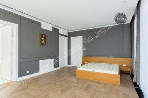 Миниатюра 17, 5-к дом, 1 137 м², Крым Республика, Ялта г., Магобинская ул.