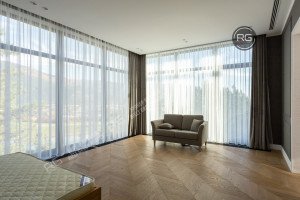 Миниатюра 18, 5-к дом, 1 137 м², Крым Республика, Ялта г., Магобинская ул.