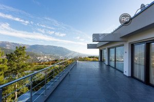 Миниатюра 23, 5-к дом, 1 137 м², Крым Республика, Ялта г., Магобинская ул.