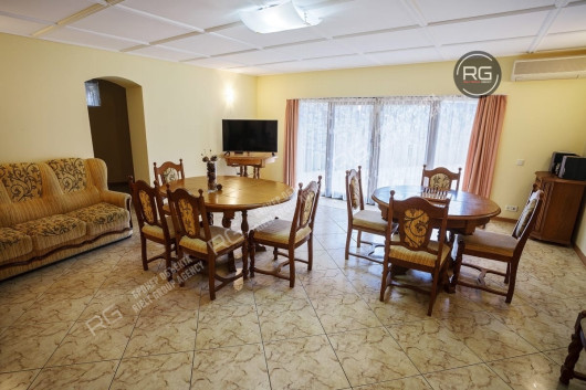 6-к дом, 480 м², Крым Республика, Ялта г., Восход п.г.т., Горная ул., д.22а