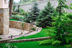 Миниатюра 13, 6-к дом, 480 м², Крым Республика, Ялта г., Восход п.г.т., Горная ул., д.22а