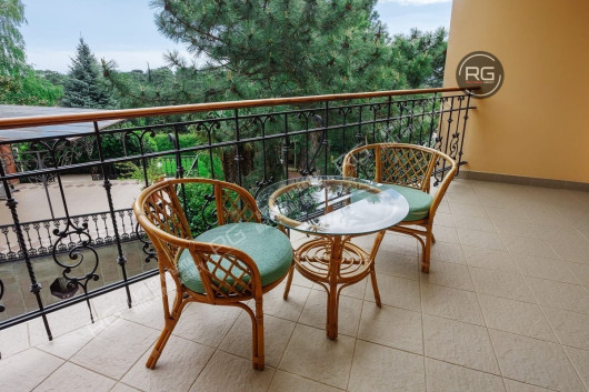 6-к дом, 480 м², Крым Республика, Ялта г., Восход п.г.т., Горная ул., д.22а