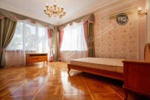 Миниатюра 7, 6-к дом, 250 м², Крым Республика, Ялта г., Никита п.г.т., Никитский спуск