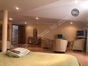 Миниатюра 14, 6-к дом, 300 м², Крым Республика, Ялта г., Отрадное п.г.т., Мориса Тореза ул., д.9