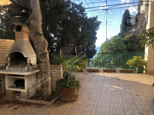 Миниатюра 2, 6-к дом, 300 м², Крым Республика, Ялта г., Отрадное п.г.т., Мориса Тореза ул., д.9