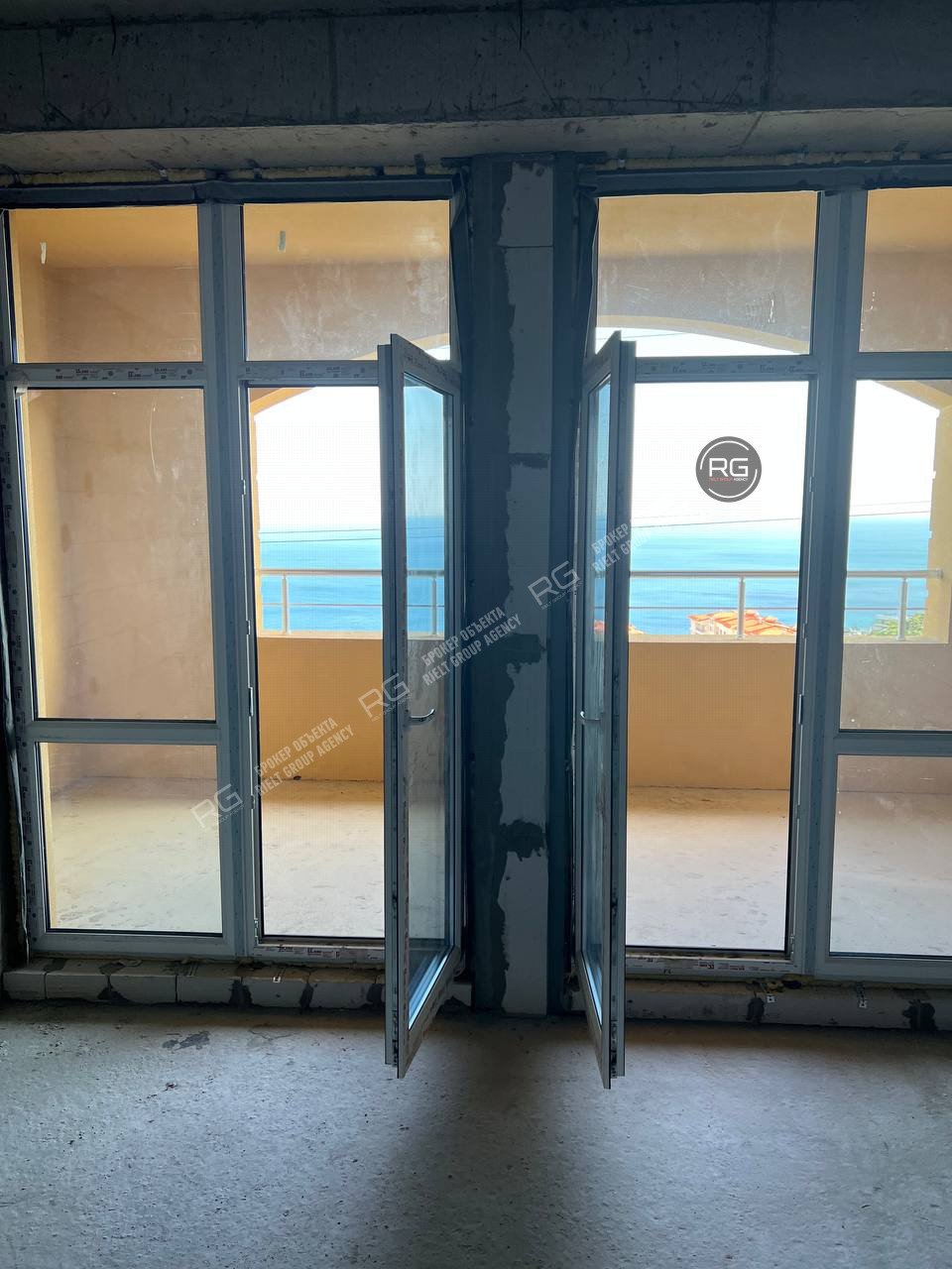 Миниатюра 12, Апартамент в Ялте ЖК Монако, 63 м², Крым Республика, Ялта г., Восход п.г.т., Наташинская ул., д.1