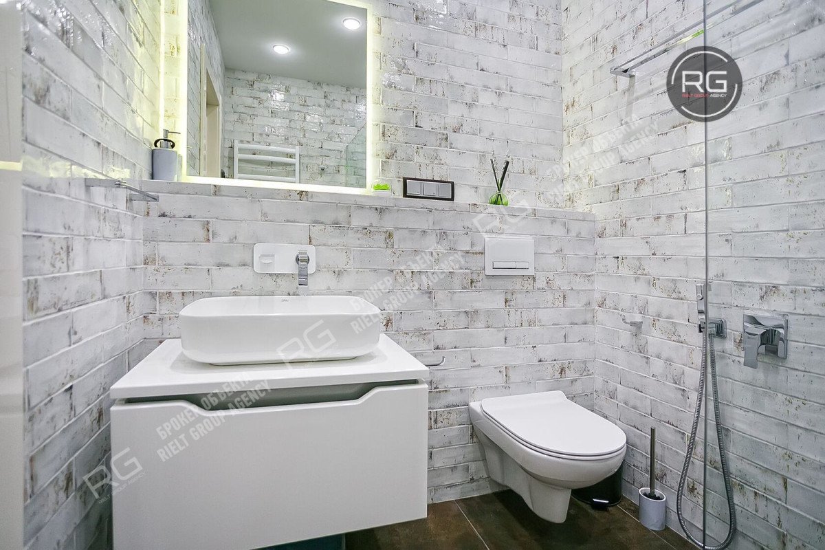 Миниатюра 11, Апартаменты у моря, 57 м², Крым Республика, Ялта г., Парковый проезд., д.8д