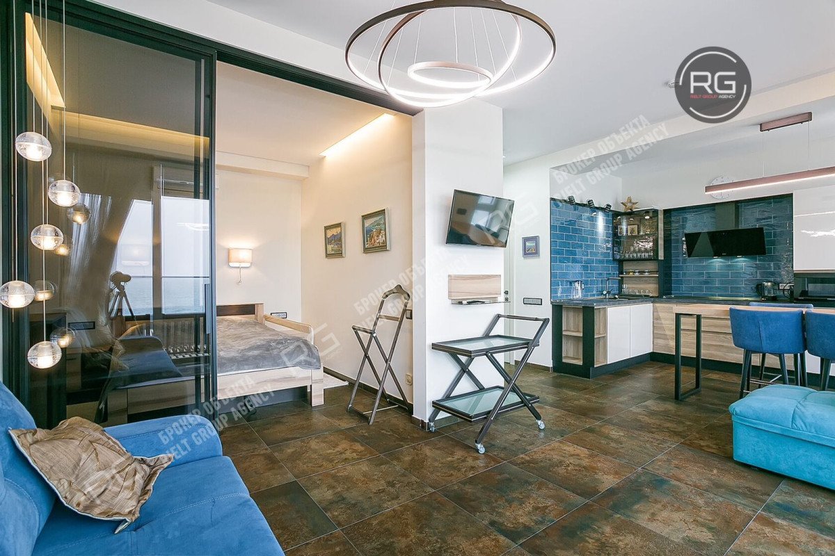 Миниатюра 8, Апартаменты у моря, 57 м², Крым Республика, Ялта г., Парковый проезд., д.8д