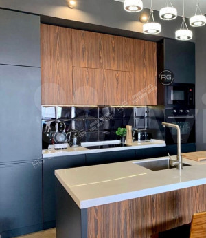 Миниатюра 3, Дизайнерская квартира в центре Ялты, 83,5 м², Крым Республика, Ялта г., Соханя ул., д.16\1