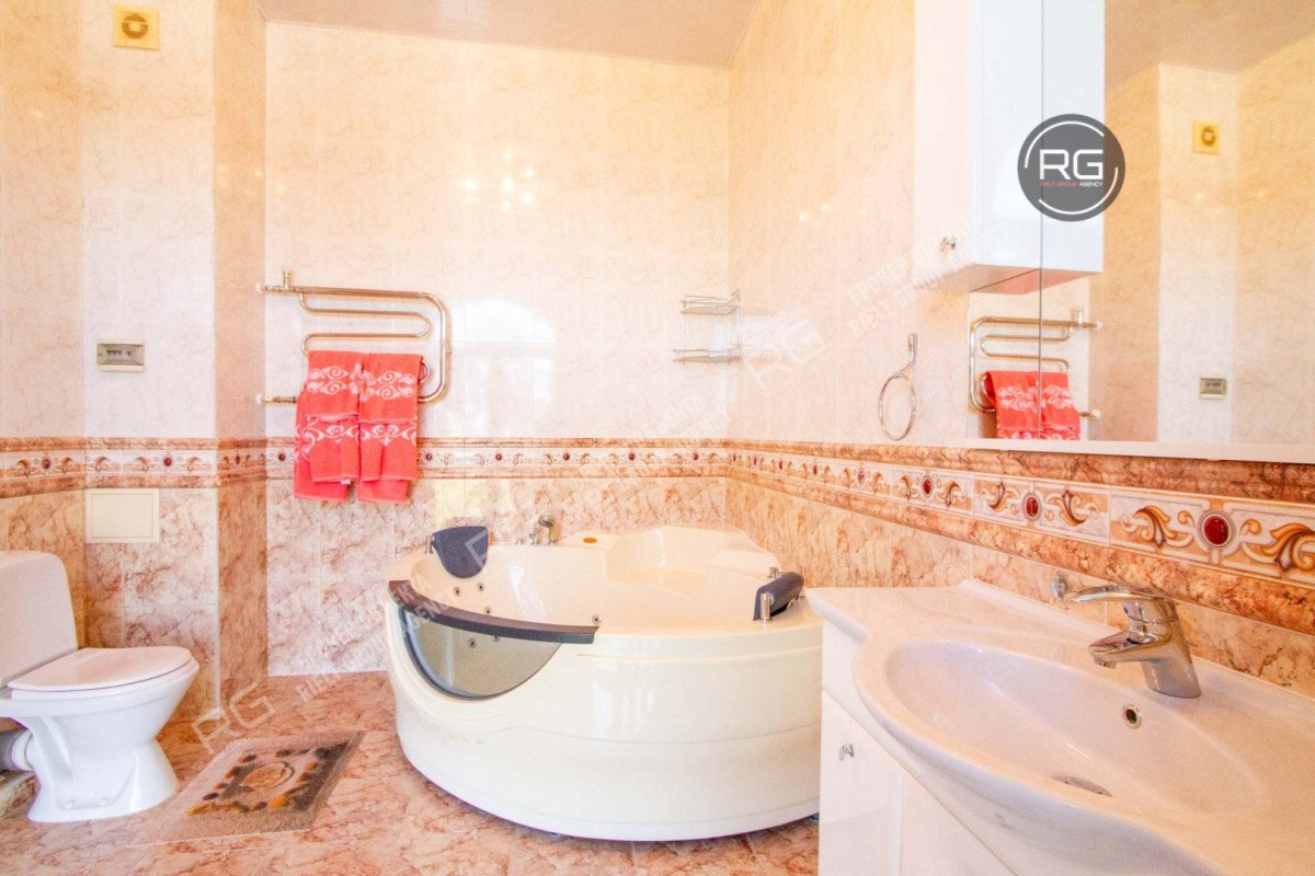 Миниатюра 11, Дом 300 м² на участке 9 сот., 300 м², Крым Республика, Ялта г., Гурзуф п.г.т., Галата ул.