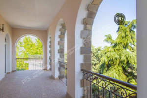 Миниатюра 12, Дом 300 м² на участке 9 сот., 300 м², Крым Республика, Ялта г., Гурзуф п.г.т., Галата ул.