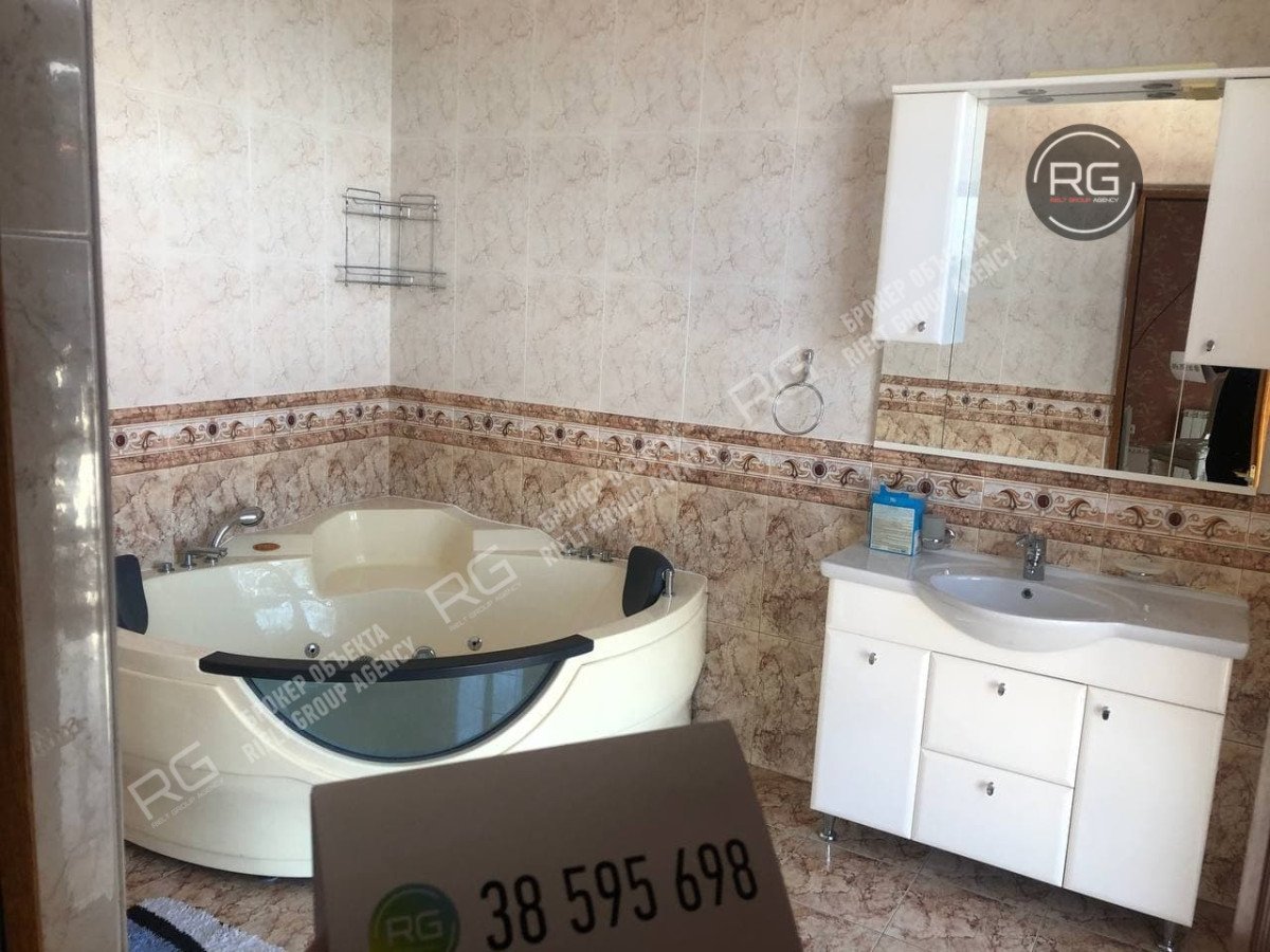 Миниатюра 15, Дом 300 м² на участке 9 сот., 300 м², Крым Республика, Ялта г., Гурзуф п.г.т., Галата ул.