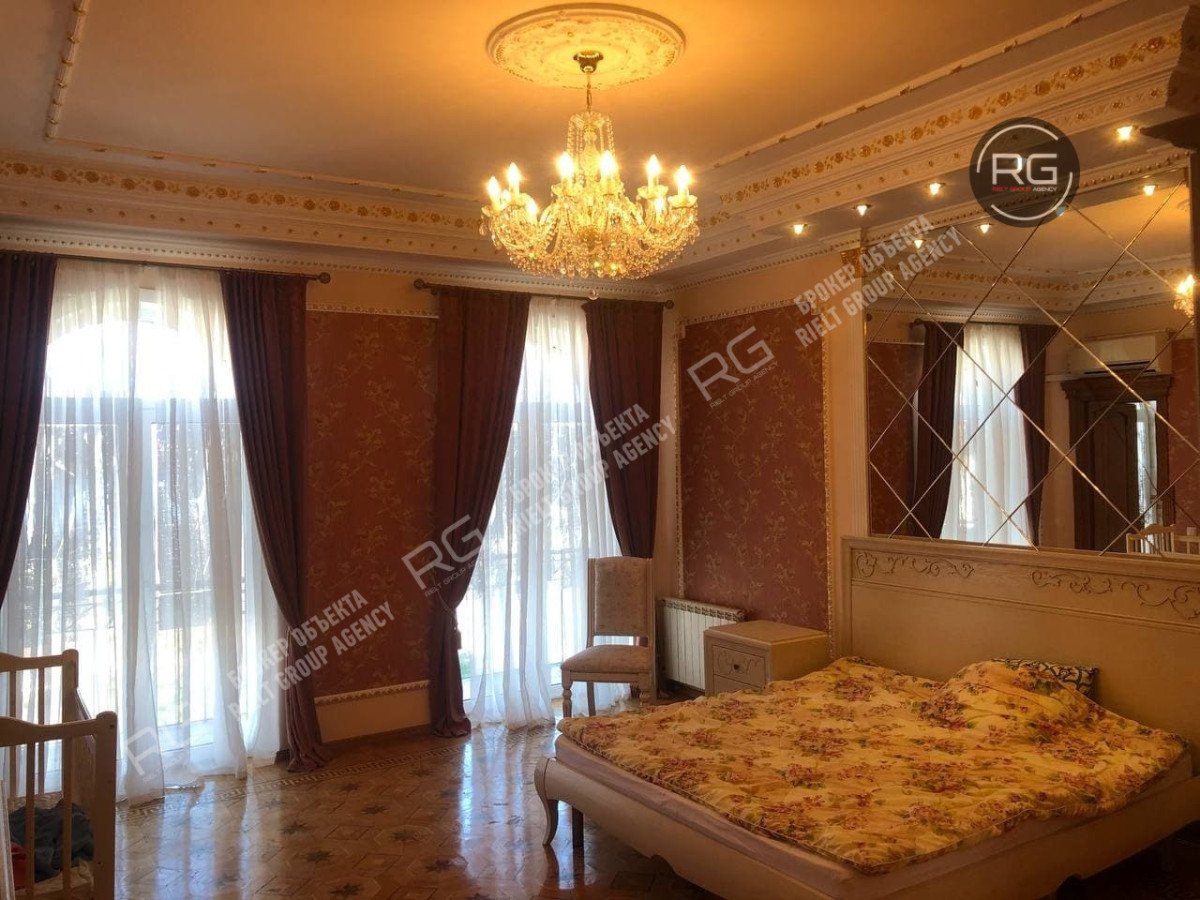 Миниатюра 16, Дом 300 м² на участке 9 сот., 300 м², Крым Республика, Ялта г., Гурзуф п.г.т., Галата ул.