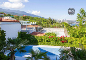 Миниатюра 3, Дом 300 м² на участке 9 сот., 300 м², Крым Республика, Ялта г., Гурзуф п.г.т., Галата ул.