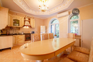 Миниатюра 6, Дом 300 м² на участке 9 сот., 300 м², Крым Республика, Ялта г., Гурзуф п.г.т., Галата ул.