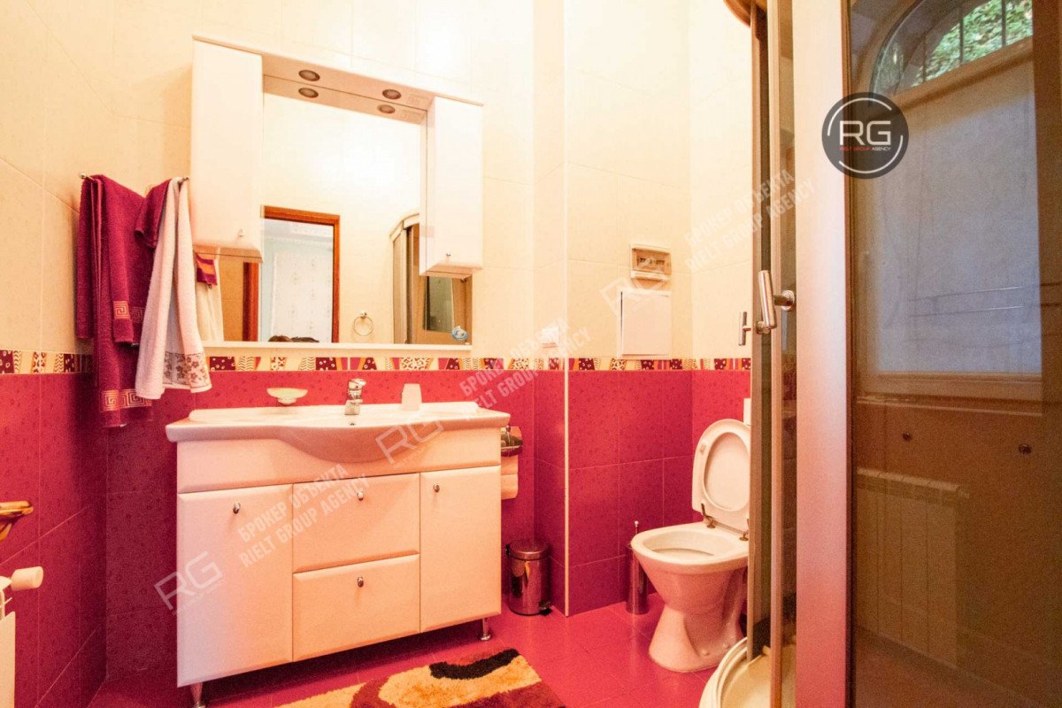 Миниатюра 8, Дом 300 м² на участке 9 сот., 300 м², Крым Республика, Ялта г., Гурзуф п.г.т., Галата ул.