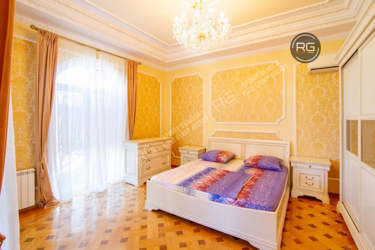 Миниатюра 10, Дом 300 м² на участке 9 сот., 300 м², Крым Республика, Ялта г., Гурзуф п.г.т., Галата ул.