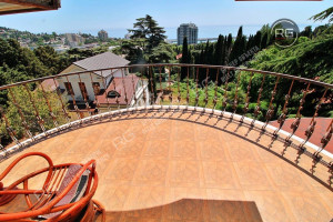 Миниатюра 14, Дом 617 м² на участке 9,8 сот., 617 м², Крым Республика, Ялта г., Павленко ул., д.10, к.а