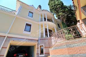 Миниатюра 18, Дом 617 м² на участке 9,8 сот., 617 м², Крым Республика, Ялта г., Павленко ул., д.10, к.а