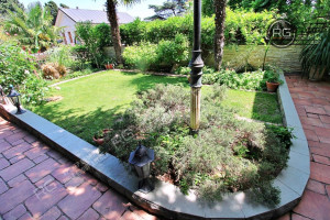 Миниатюра 20, Дом 617 м² на участке 9,8 сот., 617 м², Крым Республика, Ялта г., Павленко ул., д.10, к.а