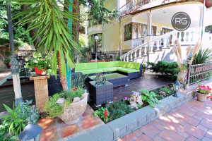 Миниатюра 28, Дом 617 м² на участке 9,8 сот., 617 м², Крым Республика, Ялта г., Павленко ул., д.10, к.а