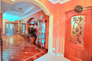 Миниатюра 8, Дом 617 м² на участке 9,8 сот., 617 м², Крым Республика, Ялта г., Павленко ул., д.10, к.а