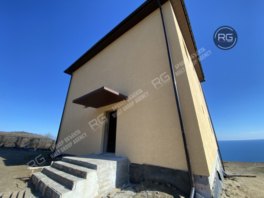 Дом под отделку, 268 м², Крым Республика, Алушта г., Кипарисное с., Карасановская ул., д.10