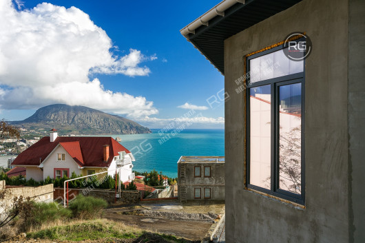 Дом под отделку в Гурзуфе, 292,5 м², Крым Республика, Гурзуф п.г.т., Красная ул., д.6