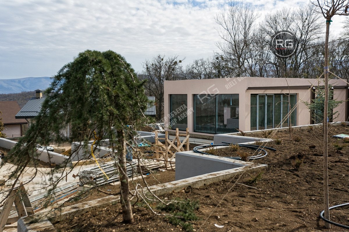 Миниатюра 20, Дом с бассейном в Крыму, 153 м², Крым Республика, Симферопольский район, Краснолесье с., Дальняя ул., д.45