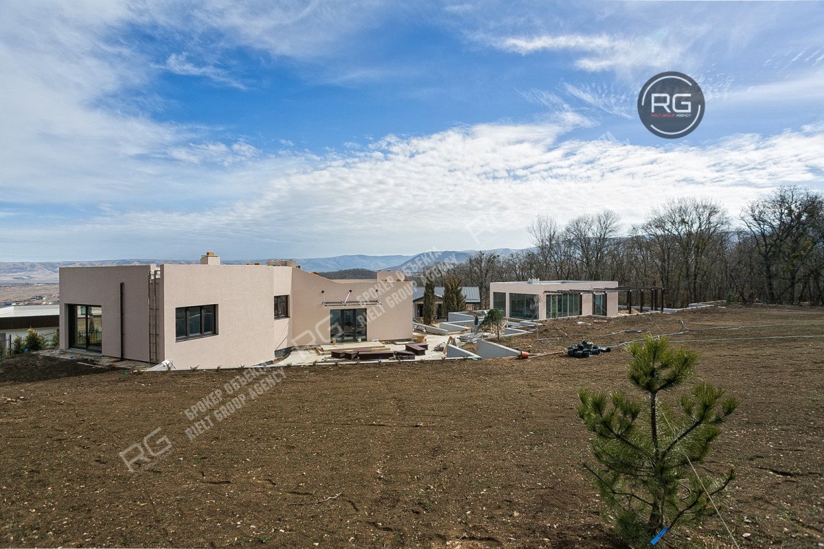 Миниатюра 21, Дом с бассейном в Крыму, 153 м², Крым Республика, Симферопольский район, Краснолесье с., Дальняя ул., д.45