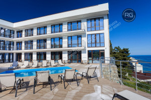 Миниатюра 1, Гостиница 27 номеров, 547 м², Крым Республика, Ялта г., Отрадное п.г.т., Мориса Тореза ул., д.8