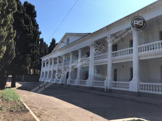 Готовый бизнес на берегу моря, 847,7 м², Крым Республика, Алушта г., Набережная ул.