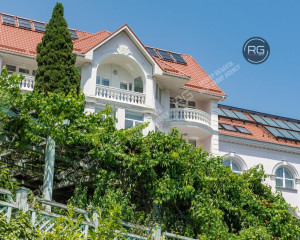 Миниатюра 7, Готовый бизнес в Алуште, 3 150 м², Крым Республика, Алушта г., Партизанская ул., д.17