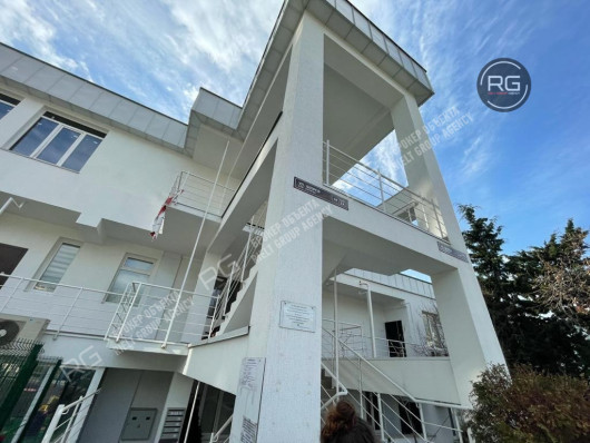 Квартира с видом на море, 99,7 м², Крым Республика, Ялта г., Щорса ул., д.42, к.6