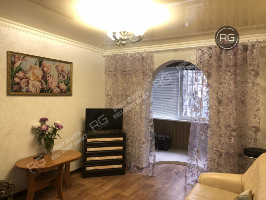 Квартира в историческом центре, 56 м², Крым Республика, Ялта г., Тренёва ул., д.3