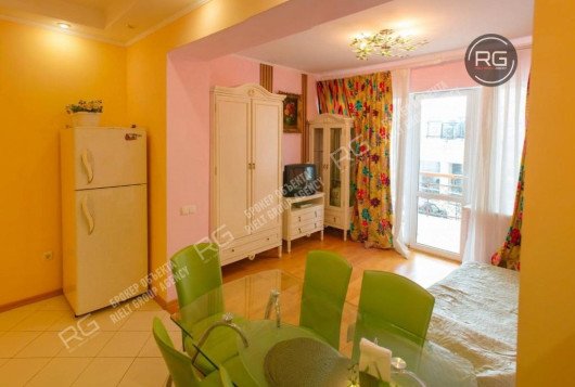 Квартира в Консоль Никита Спорт, 125 м², Крым Республика, Ялта г., Никита п.г.т., Никитский спуск, д.57, к.АБК1