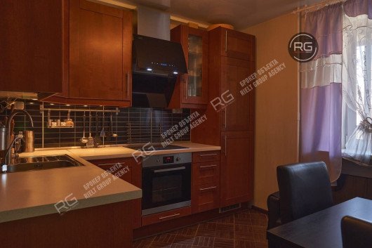 Квартира возле метро, 70 м², Санкт-Петербург, Выборгский район, Парголово п., Выборгский, Фёдора Абрамова ул., д.4, литер А