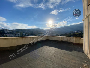 Миниатюра 10, Пентхаус с видом на горы в Ялте, 467 м², Крым Республика, Ялта г., Ломоносова ул., д.25