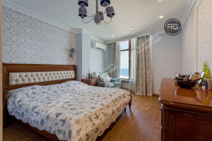 Миниатюра 13, Пентхаус в Ялте в парковой зоне, 209 м², Крым Республика, Ялта г., Ленина В.И. имени наб., д.4