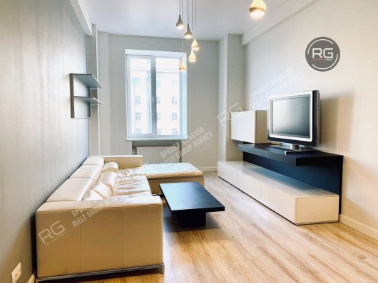Продается 3-к квартира у метро, 82,2 м², Санкт-Петербург, Московский район, Московский пр-кт., д.192-194