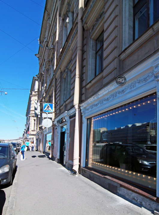 Продается помещение с арендатором, 207 м², Санкт-Петербург, Центральный район, Реки Фонтанки наб., д.82, к.1
