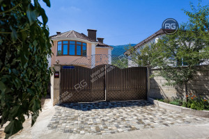 Миниатюра 27, Продажа 3-этажного дома в Ялте, 300 м², Крым Республика, Ялта г., Изобильная ул., д.15