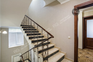 Миниатюра 6, Продажа 3-этажного дома в Ялте, 300 м², Крым Республика, Ялта г., Изобильная ул., д.15