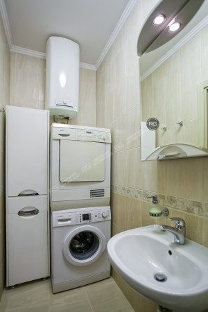 Миниатюра 9, Продажа 3-этажного дома в Ялте, 300 м², Крым Республика, Ялта г., Изобильная ул., д.15