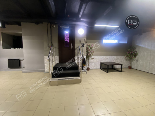 Продажа помещения у метро!, 105 м², Санкт-Петербург, Центральный район, Обводного канала наб., д.83